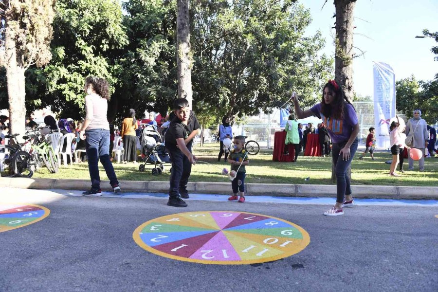 Mersin’in İlk ’çocuk Sokağı’ Açıldı