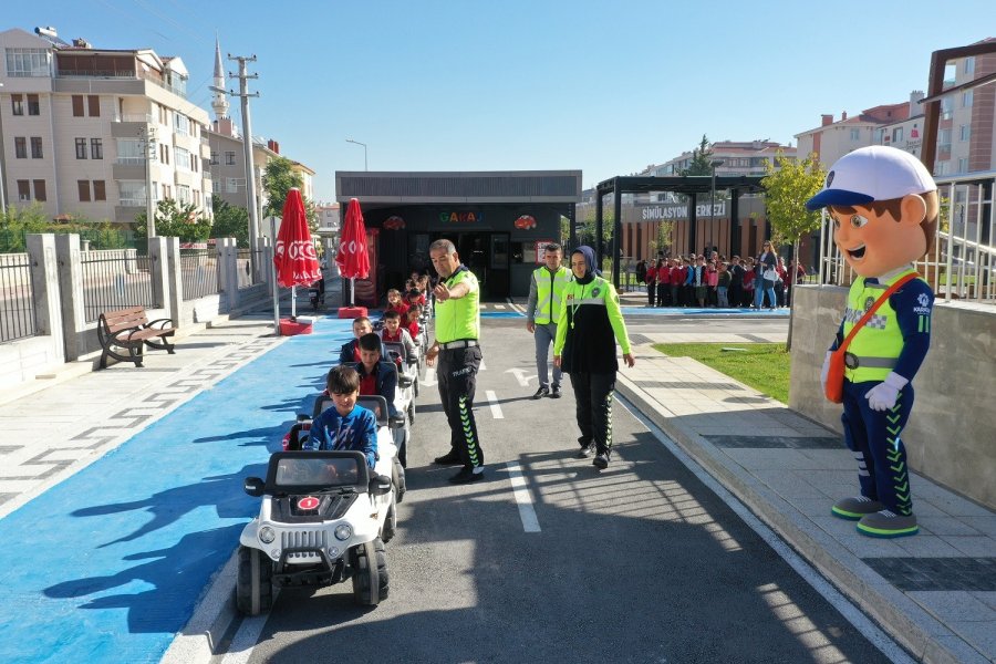 Karatay Trafik Eğitim Parkında Eğitimler Başladı