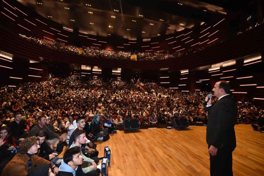 Anadolu’nun En Büyük Kitap Günleri Konya’da Açıldı