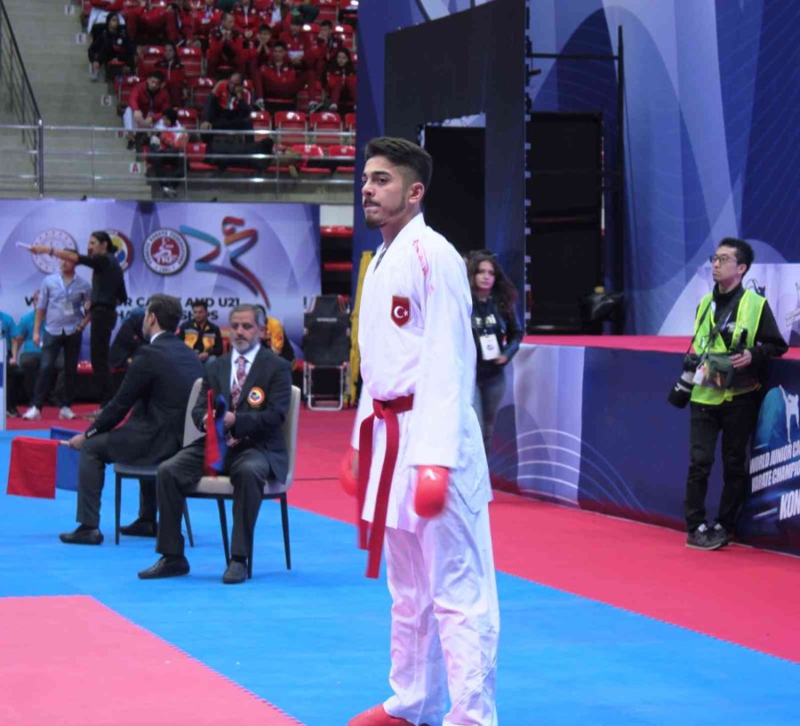 Dünya Ümit Genç U21 Karate Şampiyonası Devam Ediyor