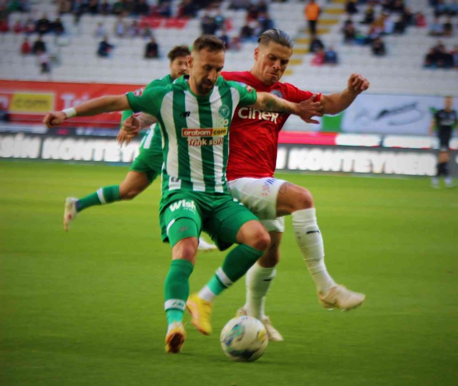 Spor Toto Süper Lig: Konyaspor: 0 - Kasımpaşa: 0 (ilk Yarı)