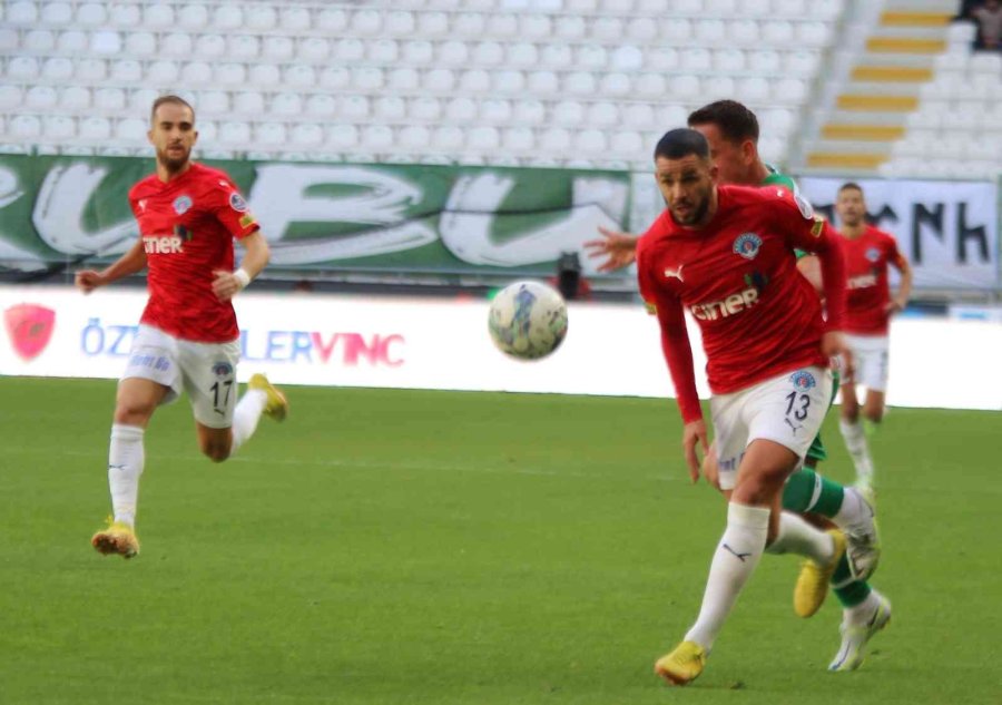 Spor Toto Süper Lig: Konyaspor: 0 - Kasımpaşa: 0 (ilk Yarı)