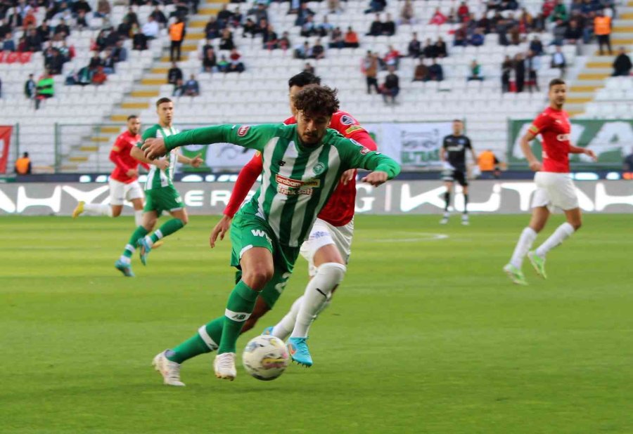 Spor Toto Süper Lig: Konyaspor: 0 - Kasımpaşa: 0 (ilk Yarı)