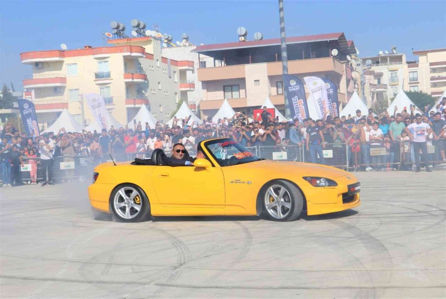 Mersin’de ’toroslar Otofest’ Renkli Görüntülere Sahne Oldu