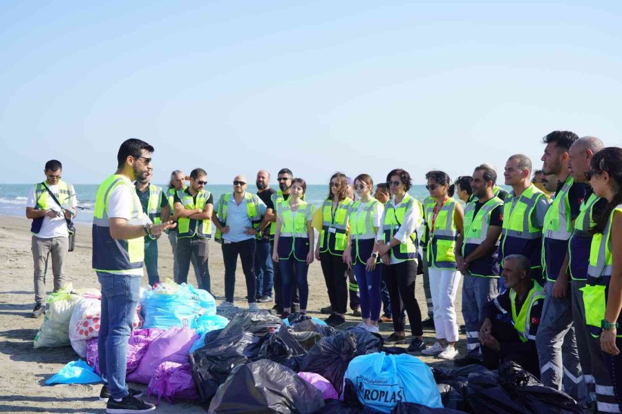 Mıp Çalışanları ’go Green’ Kampanyası Çerçevesinde Atık Topladı