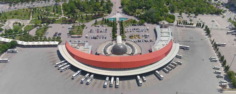 Konya Otogarı Çevre Dostu Kimliğiyle Öne Çıkıyor