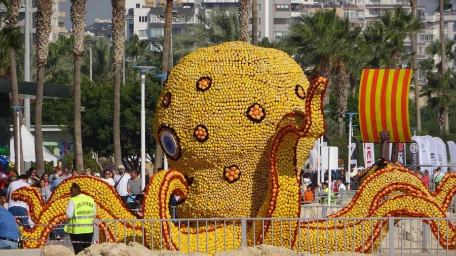 Mersin Uluslararası Narenciye Festivali Başladı