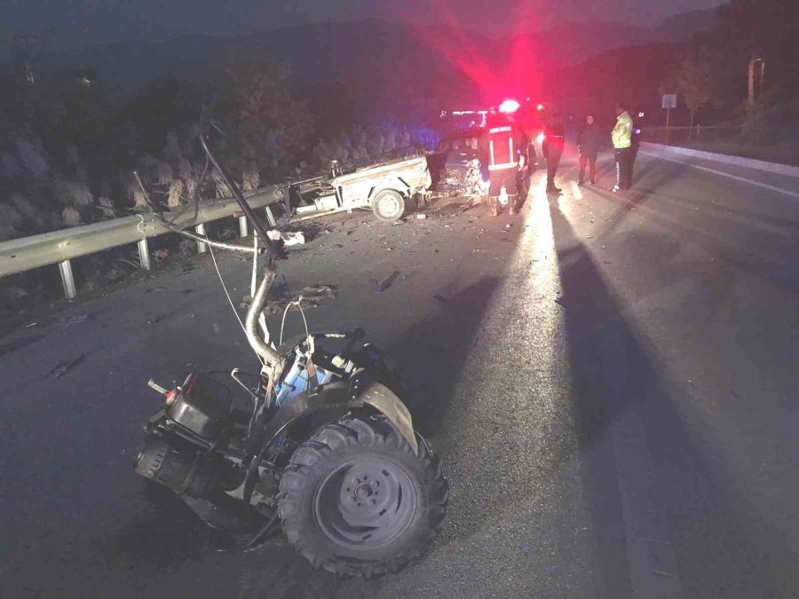 Mersin’de Trafik Kazası: 2 Yaralı