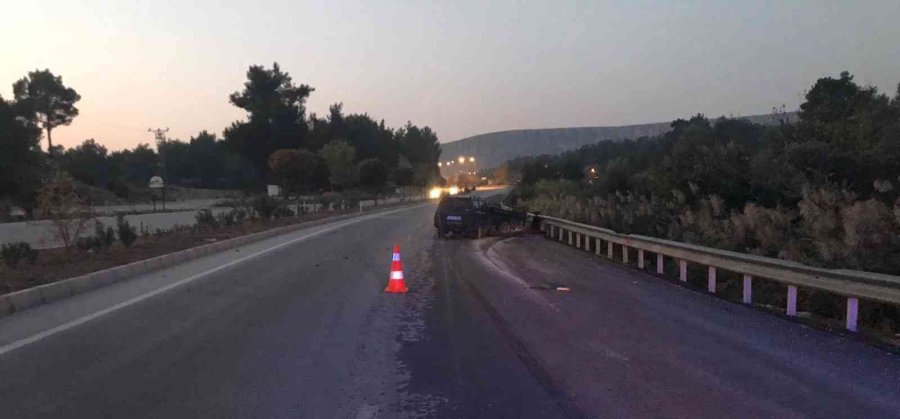 Mersin’de Trafik Kazası: 2 Yaralı