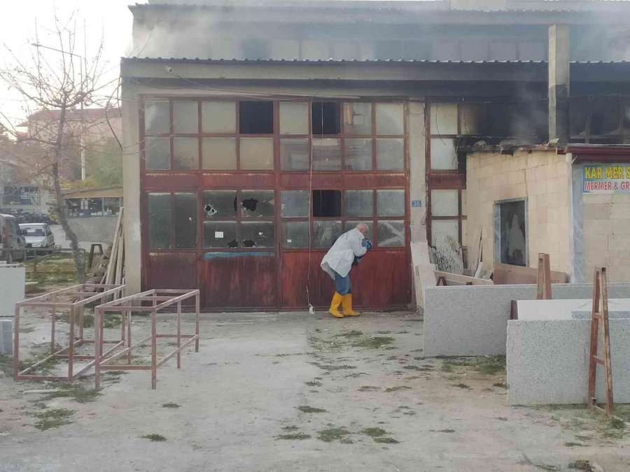 Konya’da Sanayi Sitesinde Korkutan Yangın