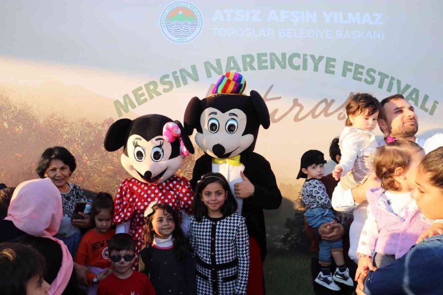 Toroslar Belediyesi Standı Festivalde İlgi Odağı Oldu