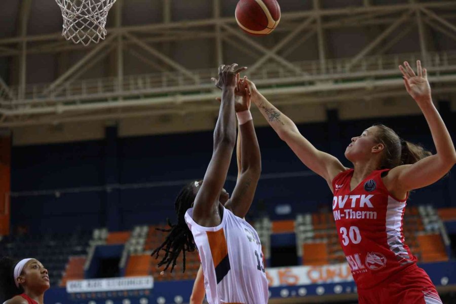 Çukurova Basketbol, Evinde Kazandı