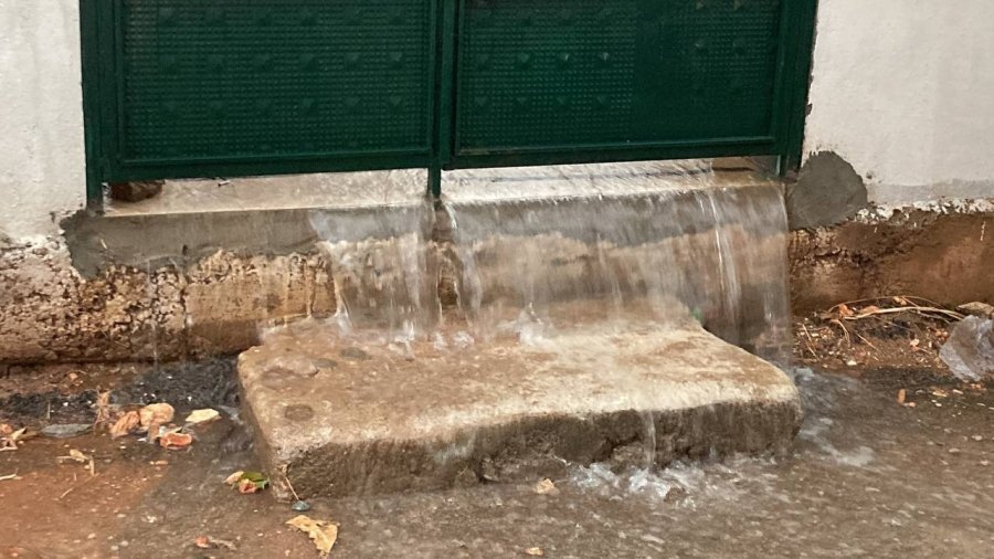 Mersin’de Sağanakla Birlikte Dolu Etkili Oldu