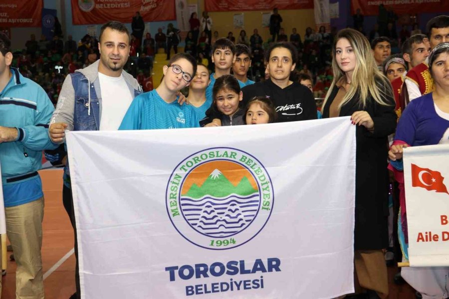 Toroslar’da "engel Olma, Farkında Ol" Etkinliği