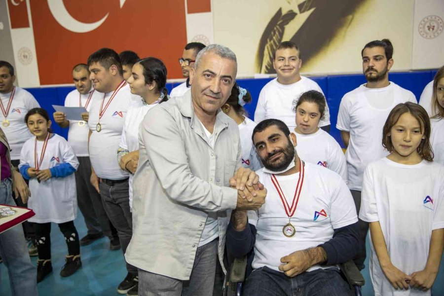 Özel Çocuklar, Floor Curling Sporuyla Tanıştı