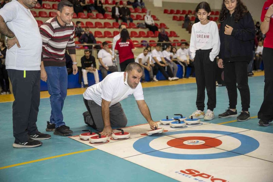 Özel Çocuklar, Floor Curling Sporuyla Tanıştı