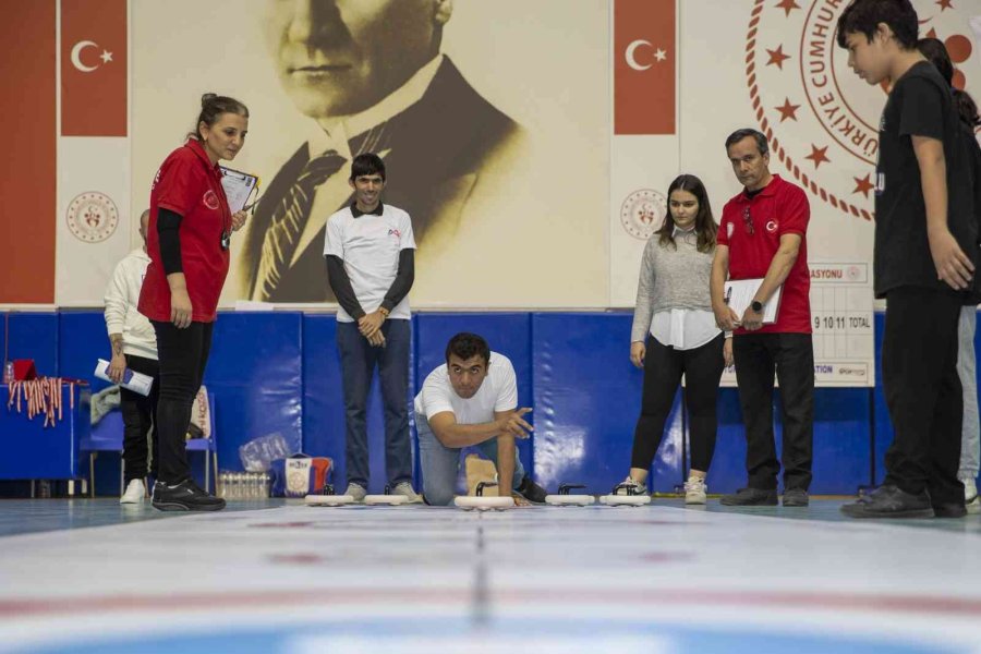 Özel Çocuklar, Floor Curling Sporuyla Tanıştı