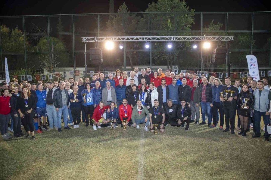 Mersin Büyükşehir Belediyesi Birimler Arası Spor Müsabakaları Sona Erdi