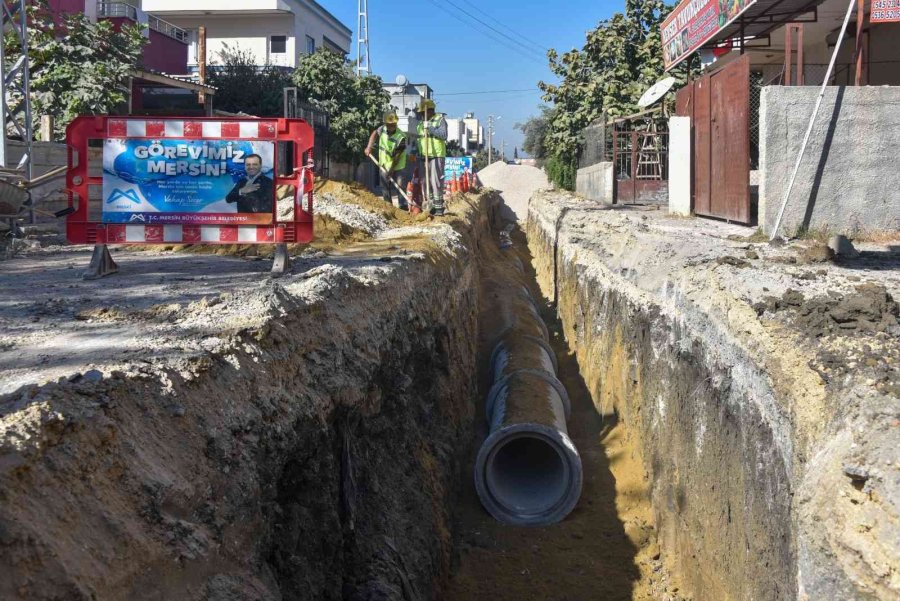 Meski, Tarsus’ta Yağmur Suyu Çalışmalarına Devam Ediyor