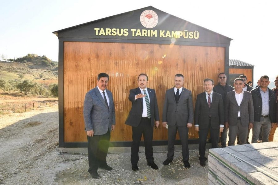 Vali Pehlivan Tarsus İlçesinde Temaslarda Bulundu