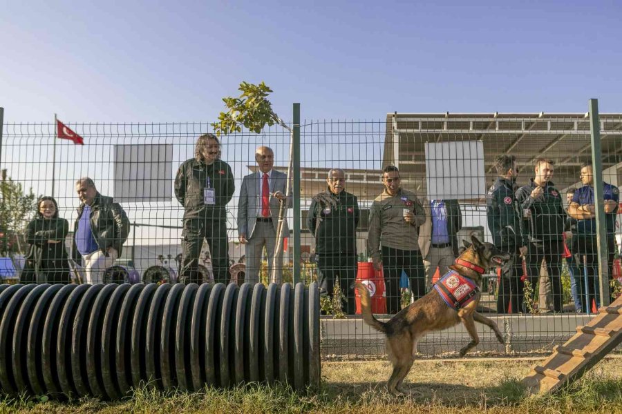 Mersin’de ’köpekli Arama Kurtarma Çalıştayı’ Sona Erdi