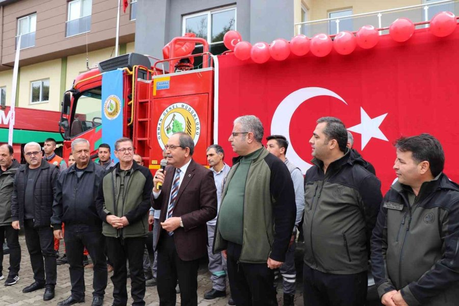 Mersin’de Yangınla Mücadelede Kullanılan Araç Sayısı Artıyor