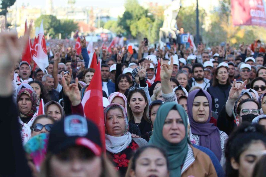 Mhp Genel Başkanı Bahçeli: "saraçhane Kumpası Tutmaz"