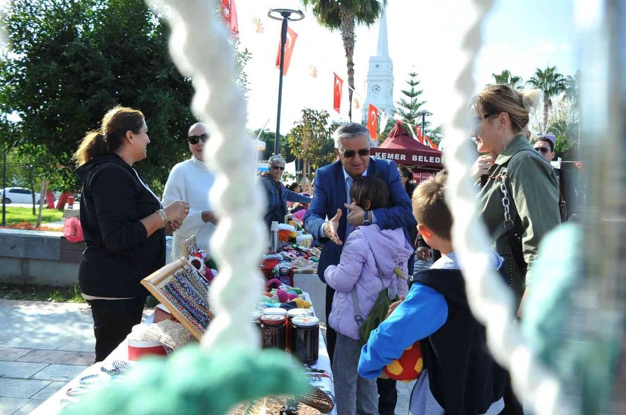 Kemer’de Üreten Ev Hanımları Etkinliği