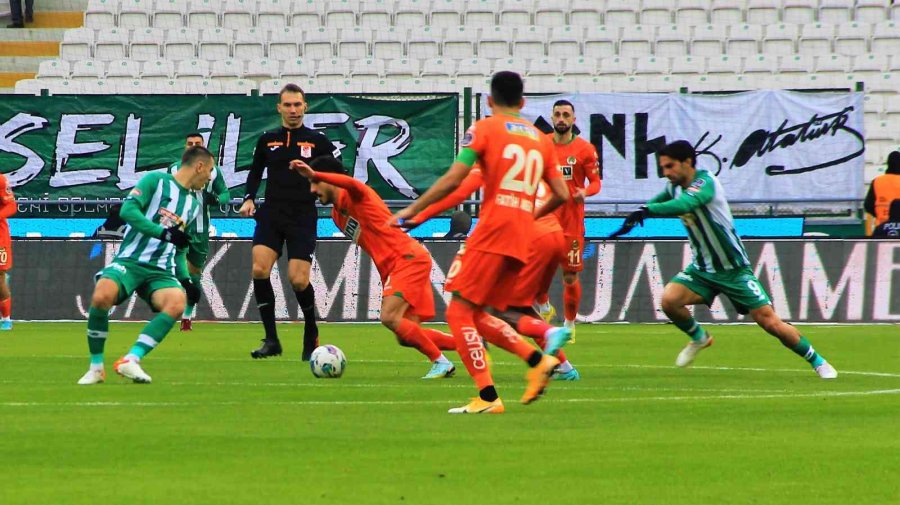 Spor Toto Süper Lig: Konyaspor: 0 - Alanyaspor: 0 (maç Devam Ediyor)