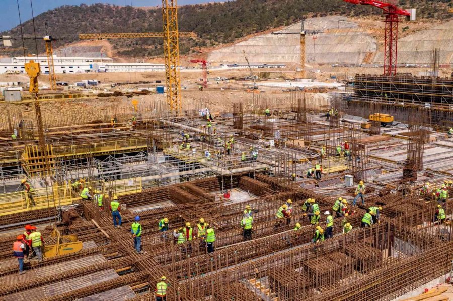 Akkuyu Nükleer Güç Santralinde Açık Reaktöre Su Verme İşlemine Başlandı