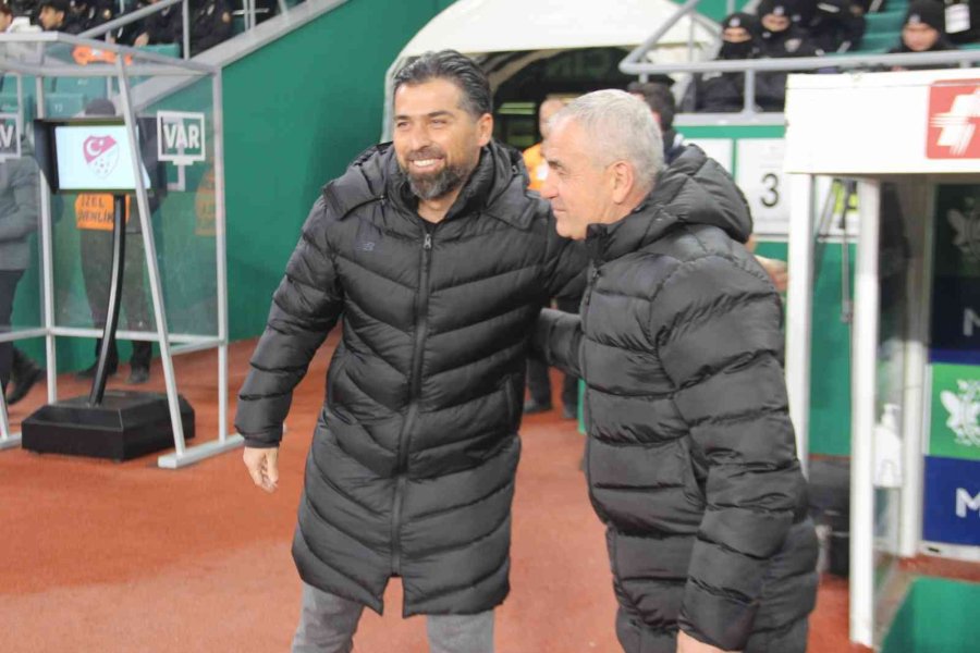 Spor Toto Süper Lig: Konyaspor: 0 - Sivasspor: 0 (maç Devam Ediyor)