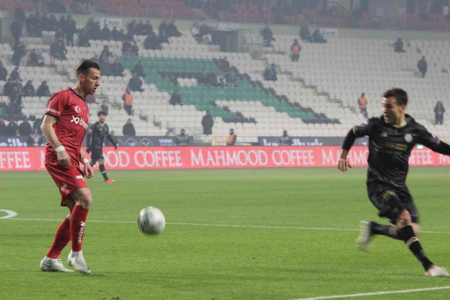 Spor Toto Süper Lig: Konyaspor: 0 - Sivasspor: 0 (maç Devam Ediyor)