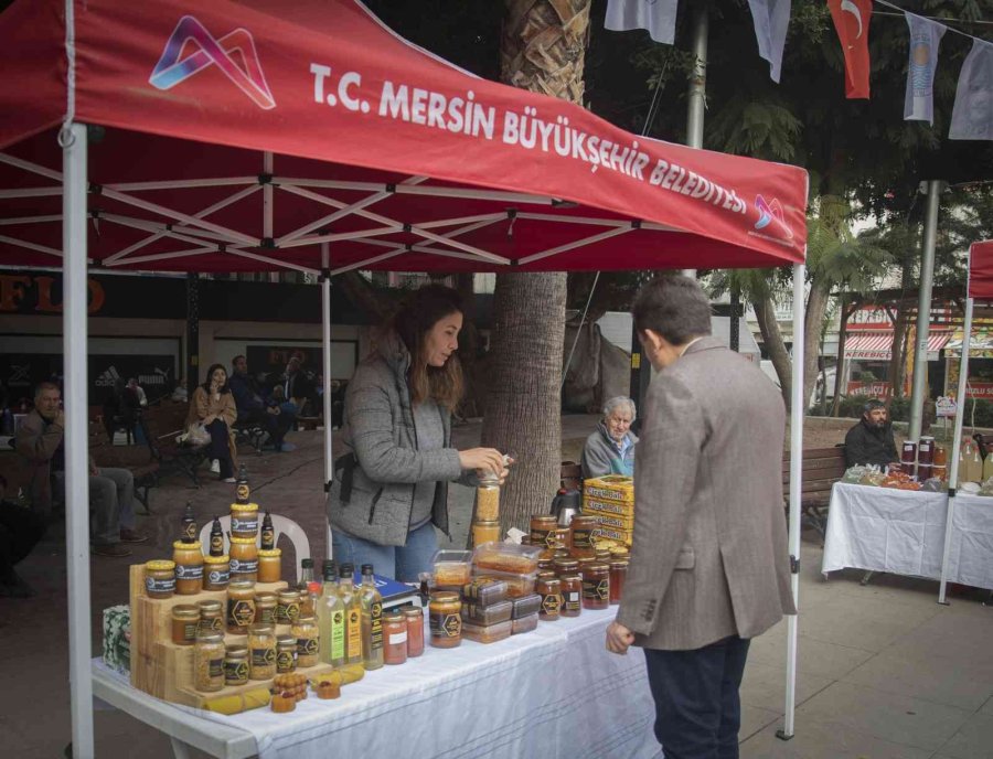 Mersin’de Kadınlar Doğal Ürünler Üreterek Kazanıyor