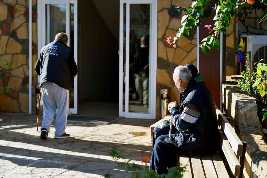 Dostane Hizmetinden Bin 387 Hasta Ve Yakını Yararlandı