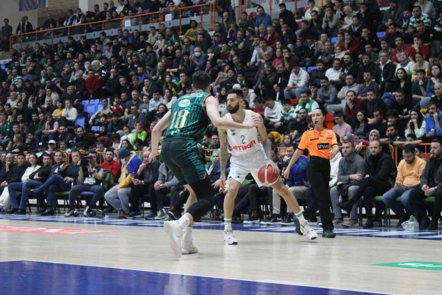 Basketbol Süper Ligi: Konyaspor: 71 - Pınar Karşıyaka: 82