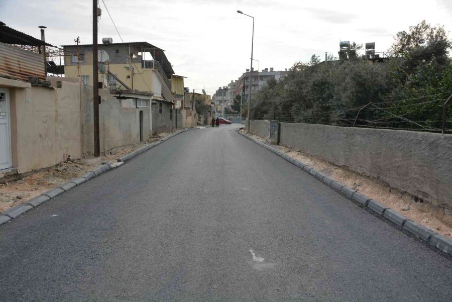 Tarsus’taki Toros Caddesi Yenilendi