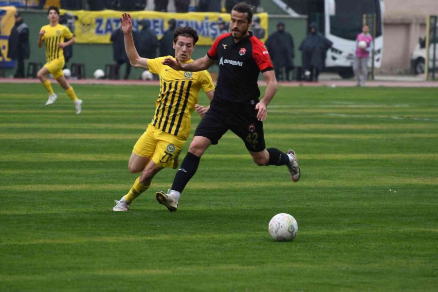 Tff 2. Lig: Tarsus İdman Yurdu: 0 - Anagold 24 Erzincanspor: 4