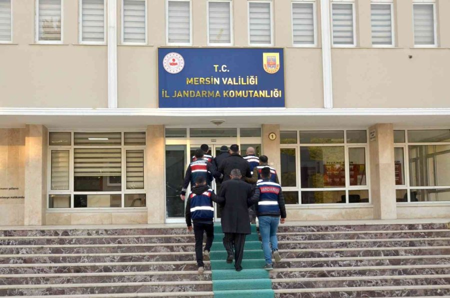 Mersin’de Deaş Operasyonu: 3 Gözaltı