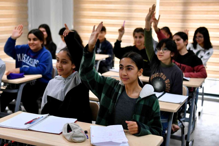 Uzmanlardan Öğrenci Ve Velilere Yarıyıl Tatili Önerisi