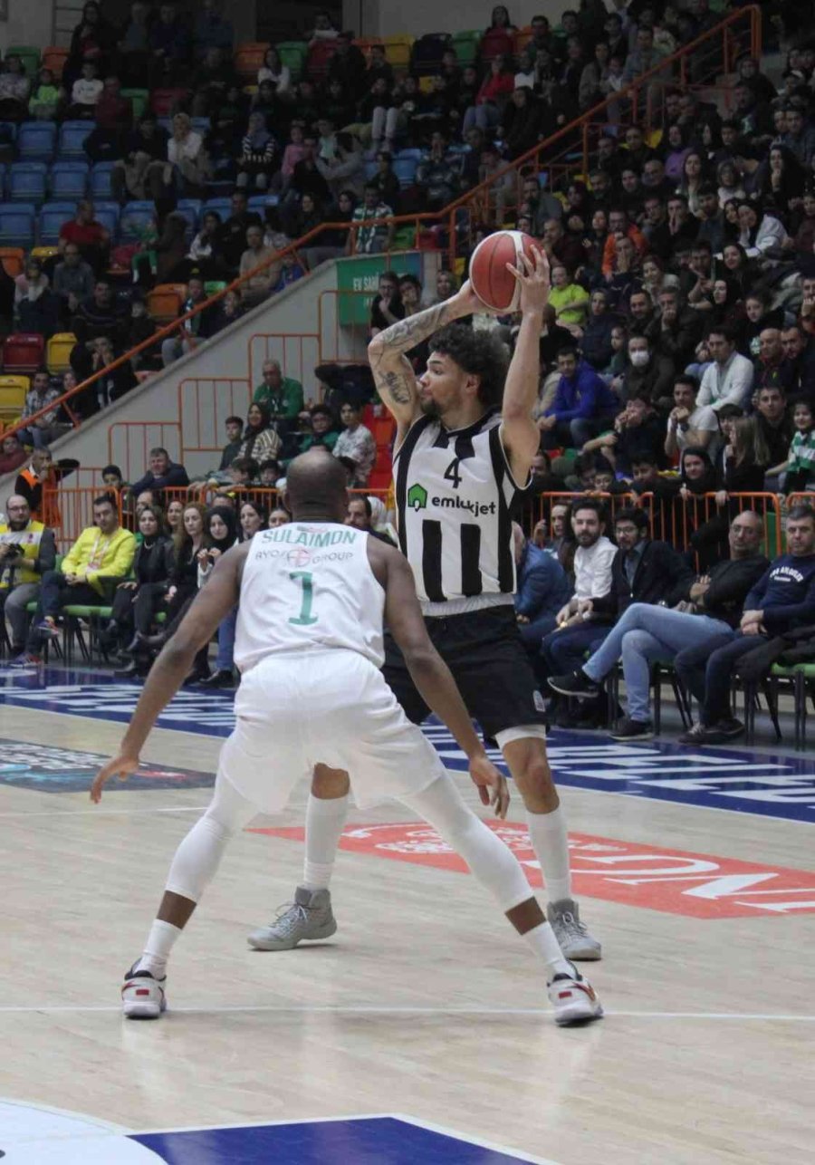 Basketbol Süper Ligi: Konyaspor: 60 - Beşiktaş: 77