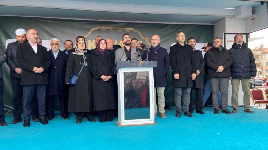 Konya’da Kur’an-ı Kerim’i Müdafaa Yürüyüşü