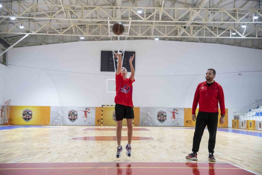 Mersin’den Genç Basketbolcular, Gelişim Kampına Katıldı