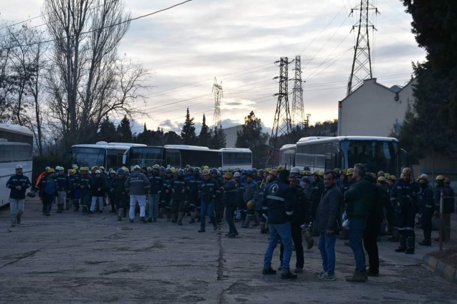 Nallıhan’da Madencilerden Deprem Bölgesine Yardım Eli