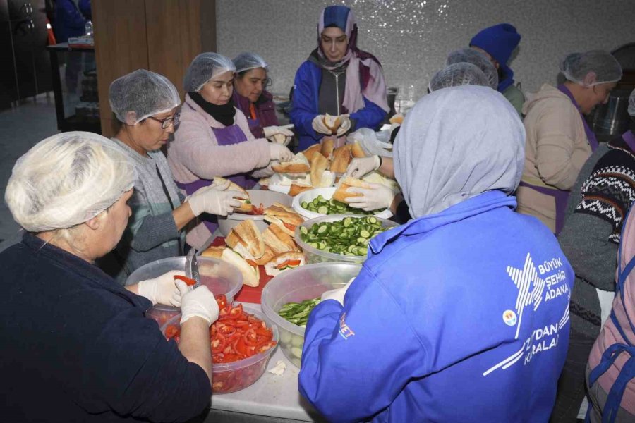 Adana Büyükşehir, Felaketin Yaralarının Sarılması İçin Teyakkuzda