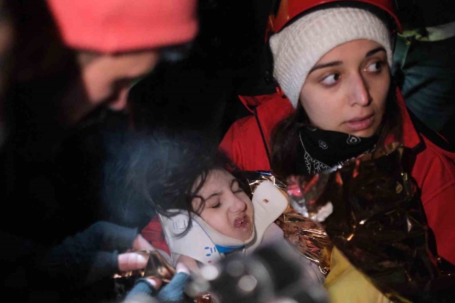 Cenazeleri Almaya Gelmişlerdi, Son Sesli Çağrıda 72 Saat Sonra Babayla Kızını Sağ Buldular