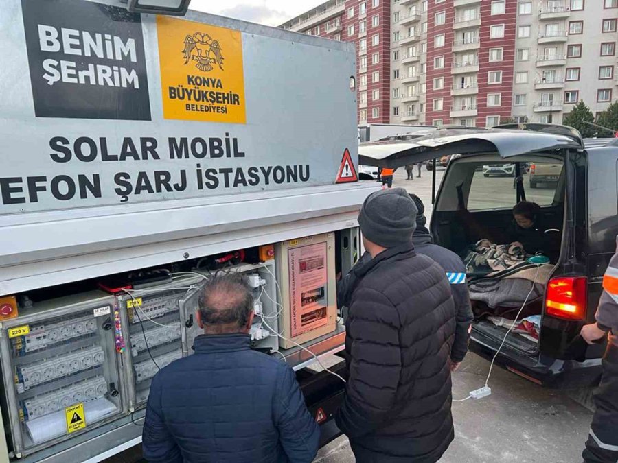 Konya Büyükşehir Tüm İmkanlarıyla Deprem Bölgesinde