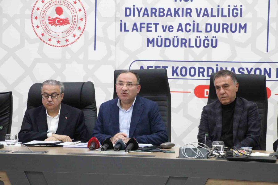 Adalet Bakanı Bekir Bozdağ’dan Açıklamalar