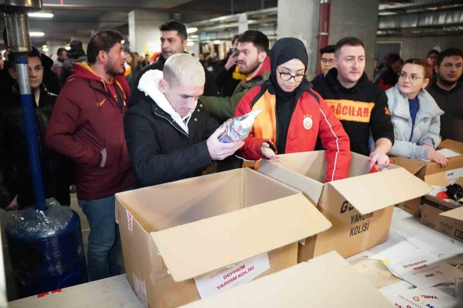 Lucas Torreira: "bizi Burada Çok Sıcak Karşılamışlardı, Biz De Elimizden Geleni Yapmak İstiyoruz"