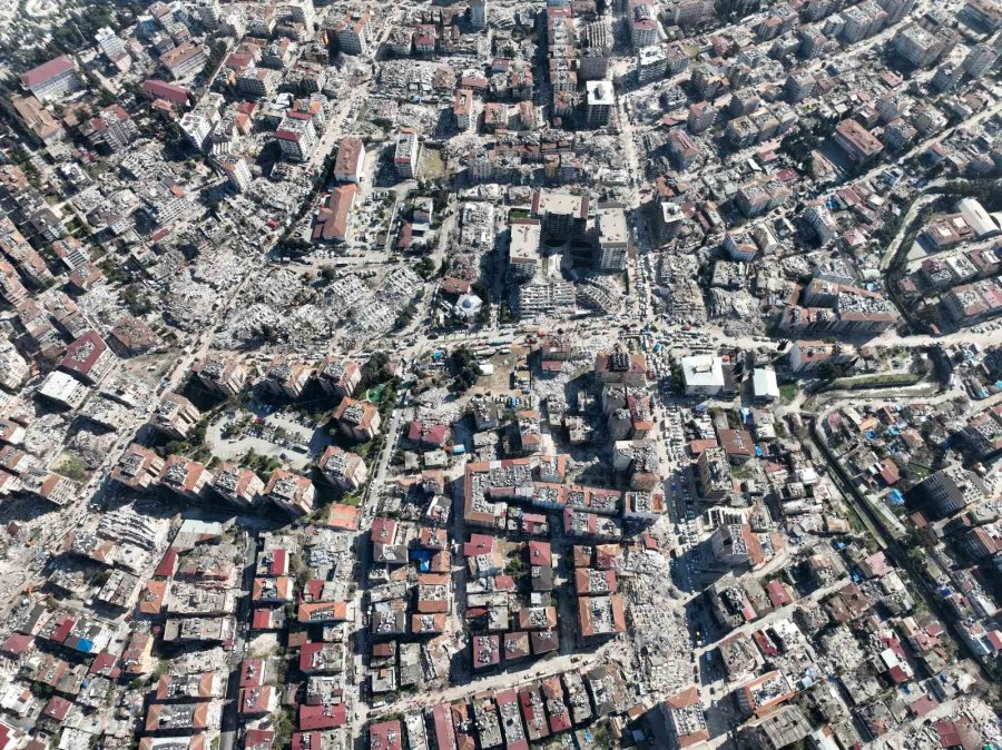 Hatay’da Havadan Çekilen Görüntüler Dehşetin Boyutunu Gözler Önüne Serdi