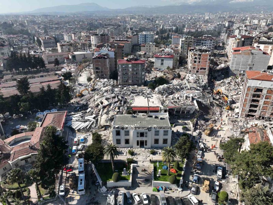 Hatay’da Havadan Çekilen Görüntüler Dehşetin Boyutunu Gözler Önüne Serdi